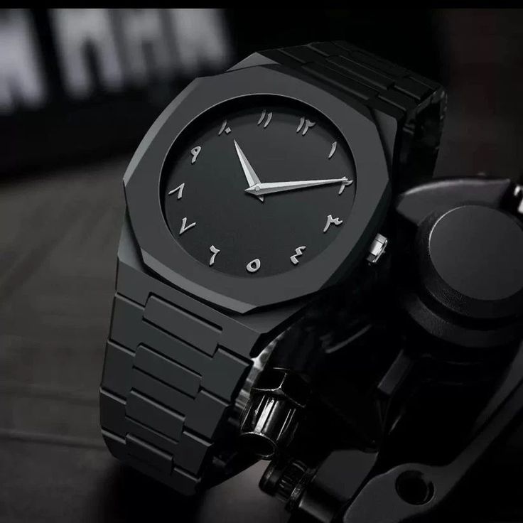 Timeless Arabic Elegance – Premium Stainless Steel Watch
